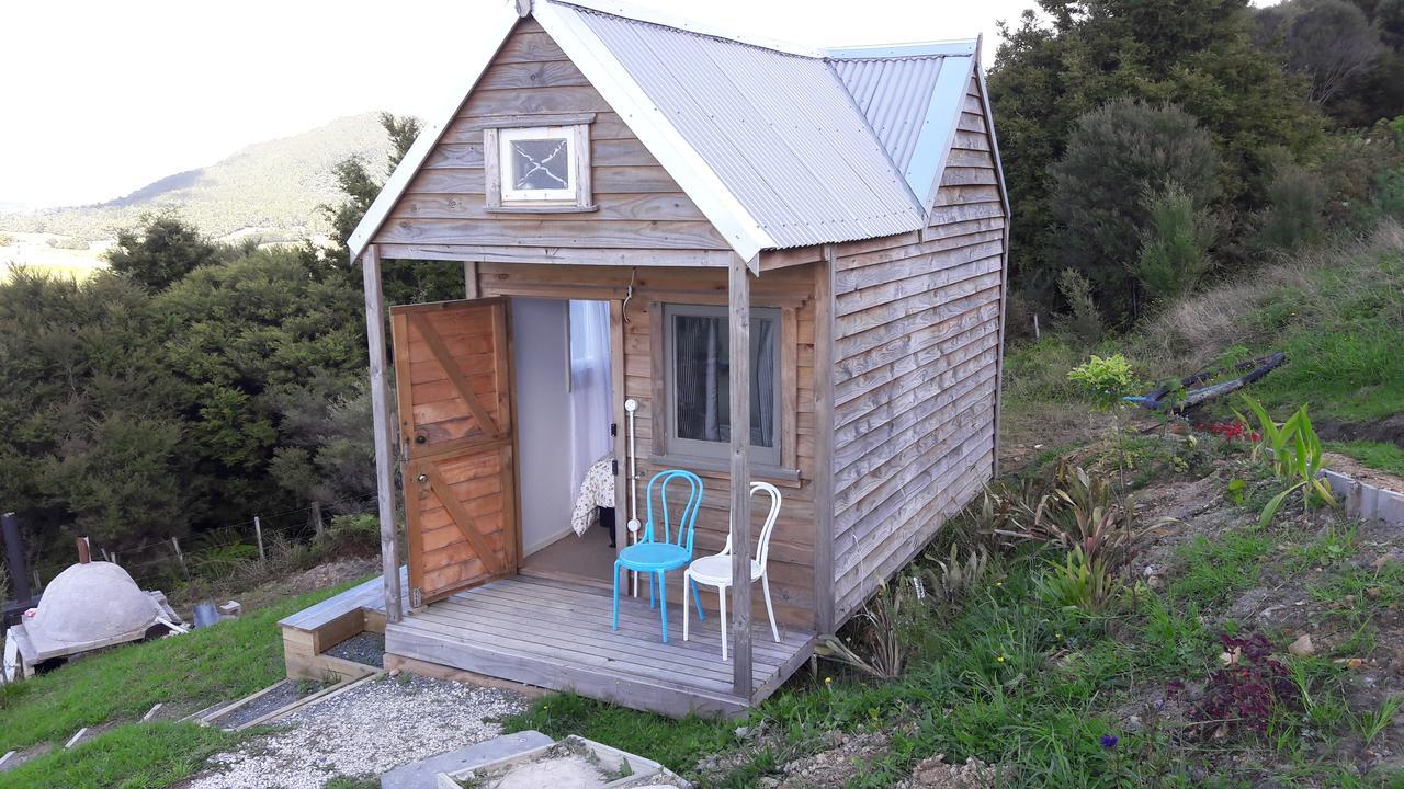 Valley Vista Eco Retreat Villa Kaiwaka ภายนอก รูปภาพ